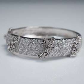White Metal Hinged Bracelet with Clear Stones, 32g Description: