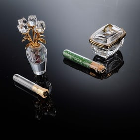 2pc Swarovski Crystal Memories Figurines, Roses and Beauty Case