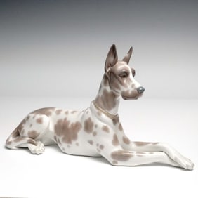 Lladro Porcelain Figurine, Great Dane Dog 1001068