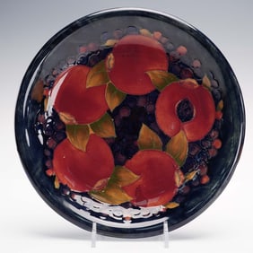 Charming Moorcroft Pottery Shallow Dish Pomegranate Pattern
