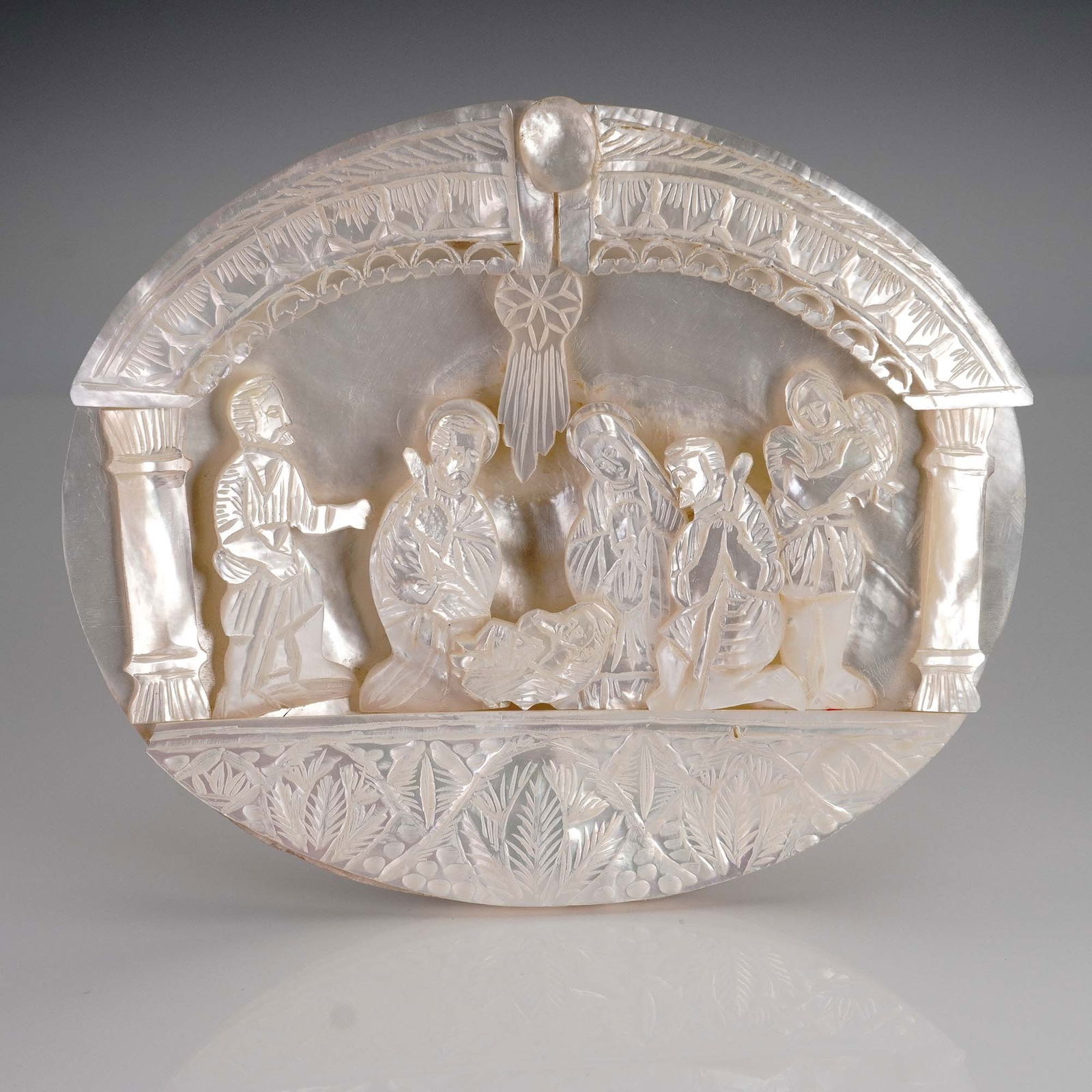 Mother of Pearl Carved Nativity Scene Shell Plaque (1 of 2)