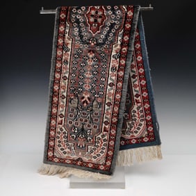 Hand-Knotted Wool Rug Runner, Geometric Floral Pattern