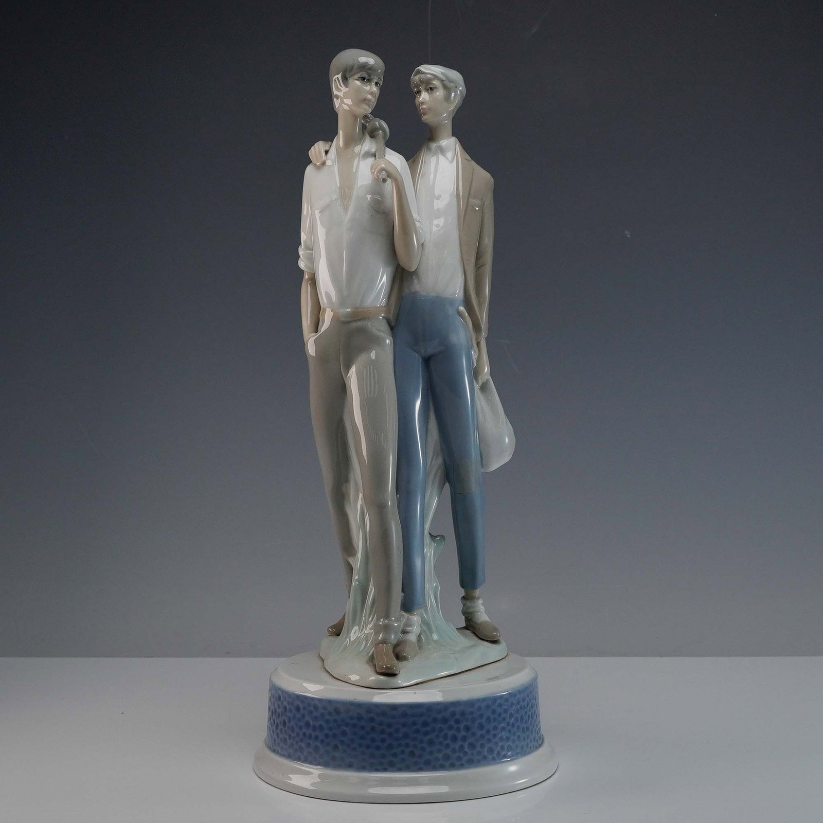 Lladro Porcelain Music Box (1 of 8)