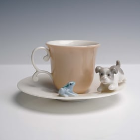 Lladro Porcelain Cup and Saucer Set, Cautious Friends 1006046