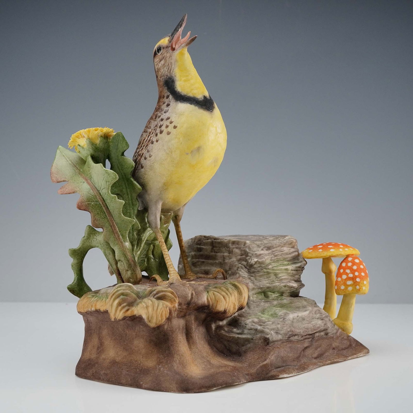 Boehm Porcelain Figurine, Meadowlark 435 (1 of 9)