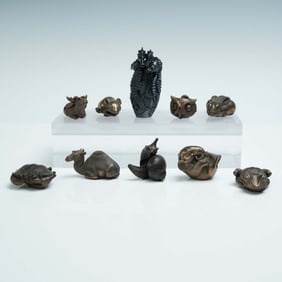 10pc Adam Binder Figurines and Treasure Box