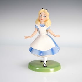 Walt Disney Classics Collection Figurine, Curiouser and Curiouser - Alice