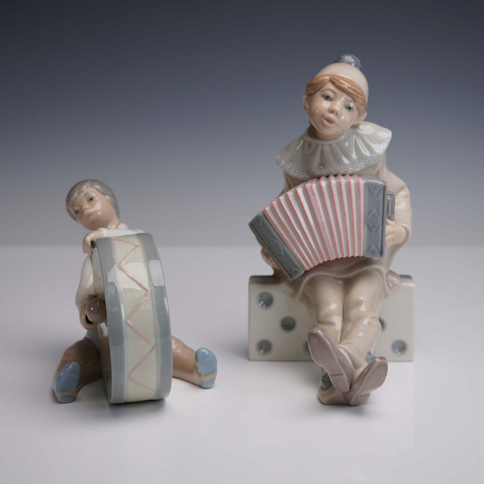 2pc Lladro Porcelain Figurines, Clown on Domino & Boy Playing Drum (1 of 9)