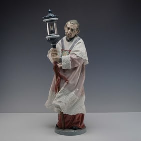 Lladro Porcelain Sculpture, Sacristan 1001345