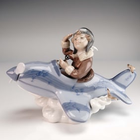Lladro Porcelain Figurine 1005697 Over the Clouds