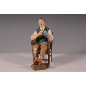 Royal Doulton Figurine The Master HN2319