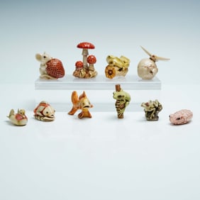 10pc Adam Binder Edition Figurine Collection w/ Limited Edition Green Frog