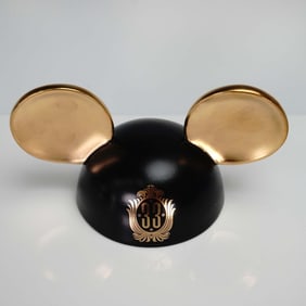 Walt Disney Classics Figurine, Club 33 Mickey Mouse Ears