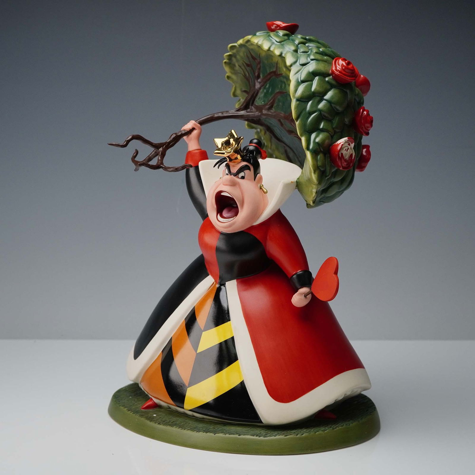 Walt Disney Classics Figurine, Who's Been Painting My Roses Red (1 of 9)