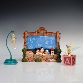 4pc Walt Disney Classics Collection Figurines and Frame