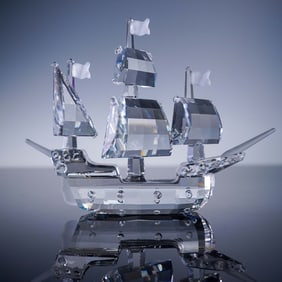 Swarovski Crystal Figurine, Santa Maria 162882