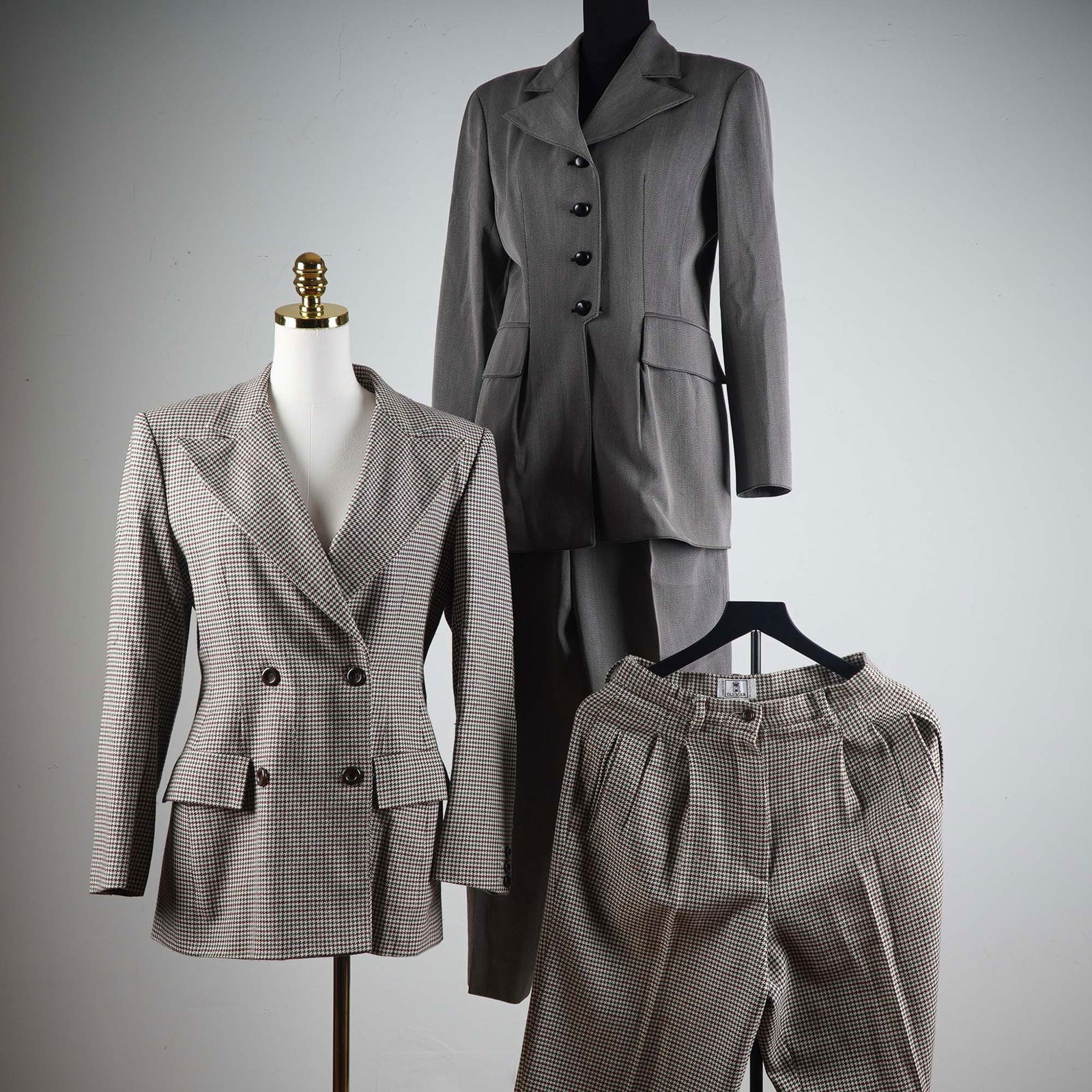 2pc Valentino Boutique and Oliver Wool Suit Sets Made in Italy (1 of 8)