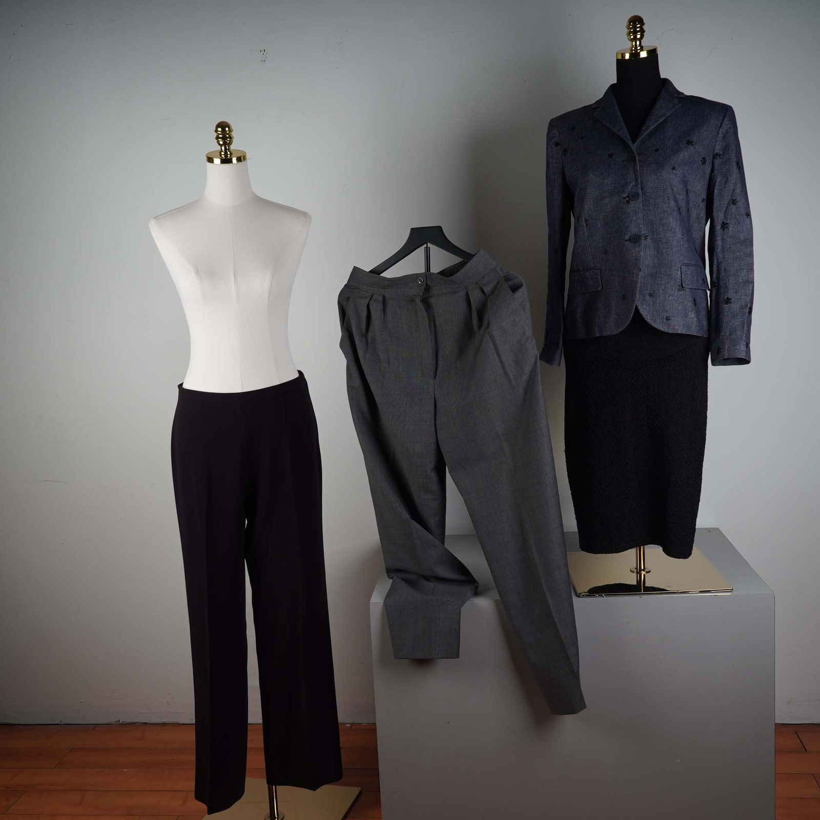 4pc MaxMara, Tomas Maier & Jil Sander Women's Trousers & Jacket Lot (1 of 9)