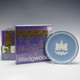 5pc Wedgwood Blue Jasperware Christmas Plates