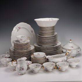 86pc Bavaria Fredericksburg Rose Garland China Set
