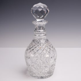 Clear Starburst and Crisscross Glass Decanter with Stopper
