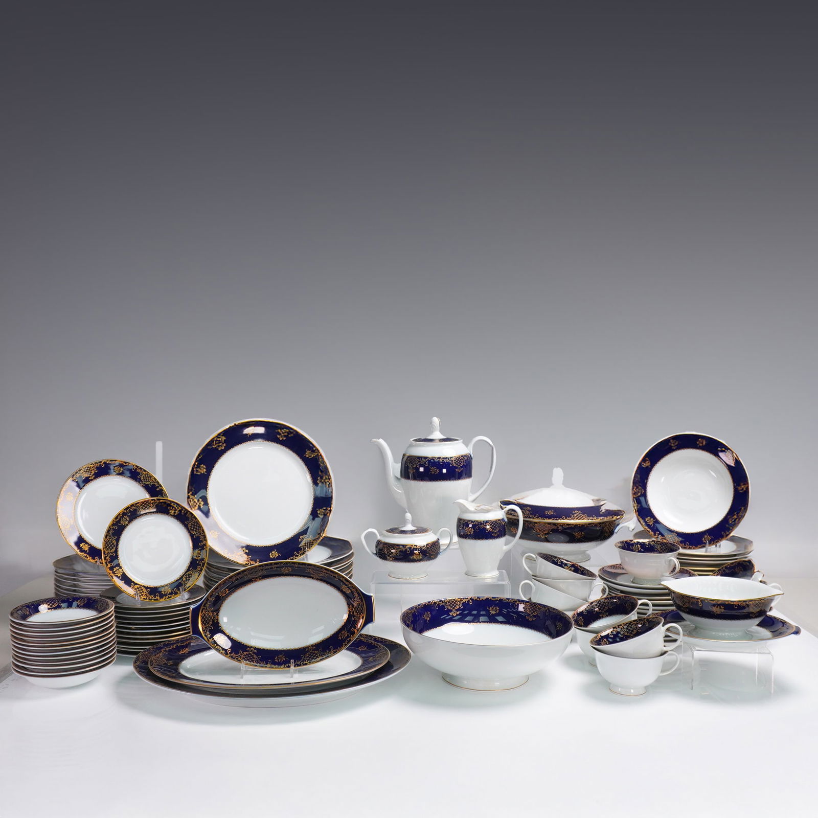 92pc Rosenthal Cobalt Charlemagne Dinnerware Set, Service for 12 (1 of 10)