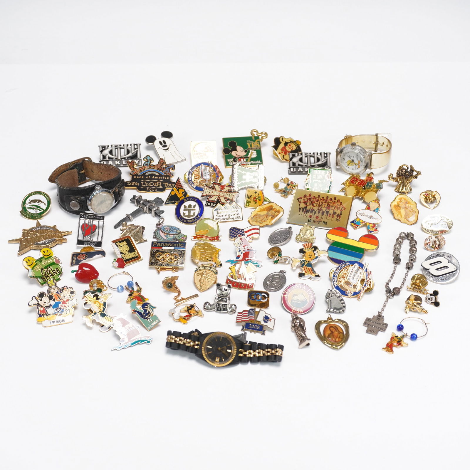 Collectors Lot of Vintage Pins & Watches - Disney, Sports & More (1 of 7)