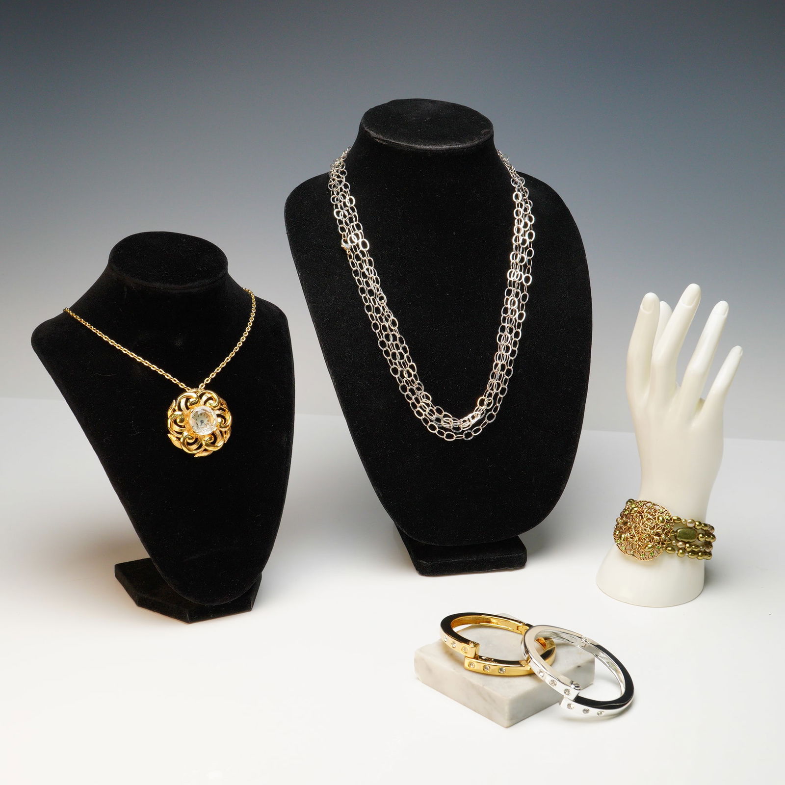 5pc Jewelry Set with Pendant Watch Chain and Bracelets (1 of 7)