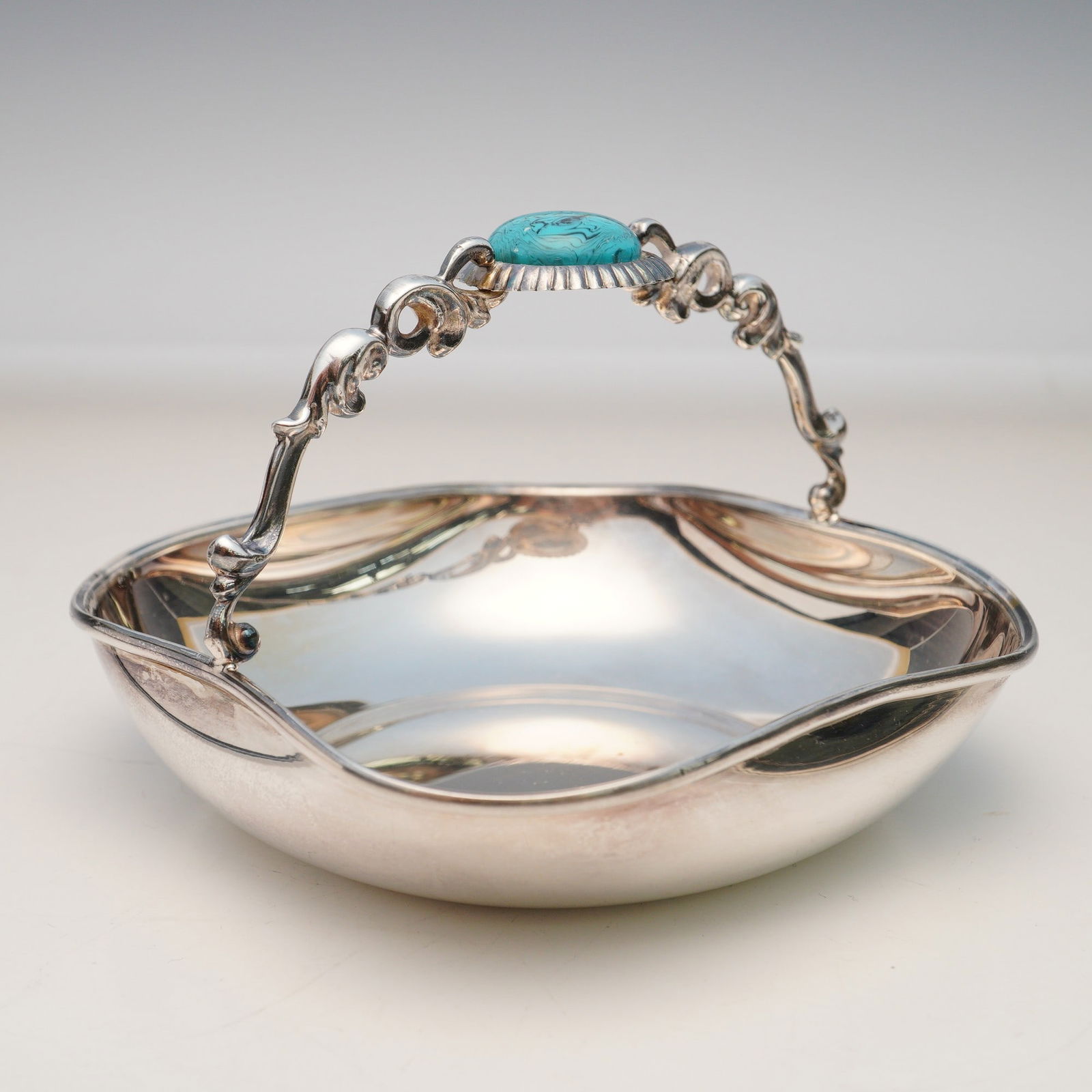 Camusso Sterling Silver Basket with Turquoise (1 of 4)