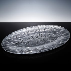 Lalique Crystal Platter, Chene Oak Leaf Pattern