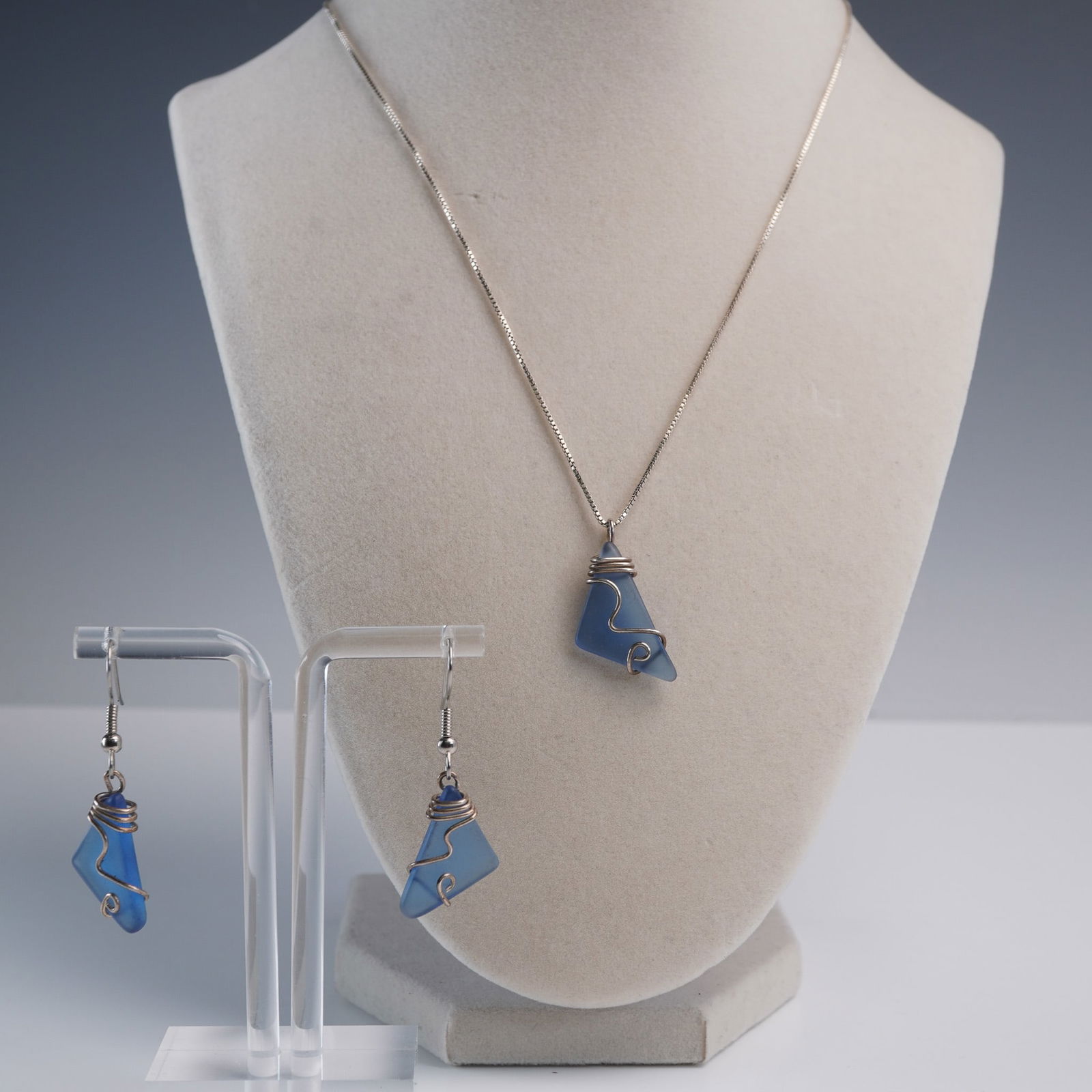 3pc Blue Sea Glass Jewelry Set with Sterling Chain (1 of 6)