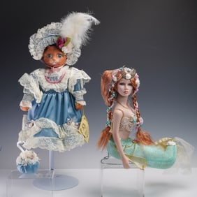 2pc SHower Stoppers and Kingstate Porcelain Collection Dolls