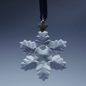 Swarovski Crystal Holiday Ornament 1996