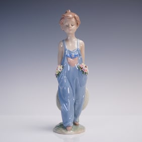Lladro Porcelain Figurine, Pocket Full Of Wishes 1007650