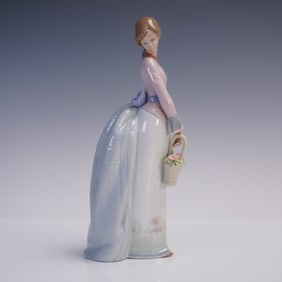 Lladro Porcelain Figurine, Basket Of Love 1007622