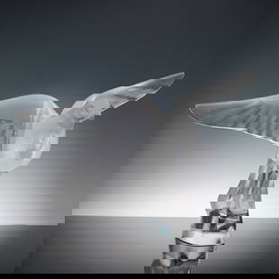 Lalique Crystal Sculpture, Colombe Clita Dove: Clear and frosted crystal sculpture by Lalique, featuring a dove captured mid-flight with wings gracefully outstretched. The design showcases a striking contrast between satin and polished finishes, h