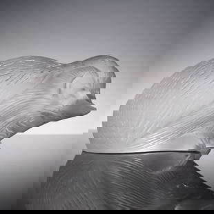 Lalique Crystal Figurine, Hedgehog: Lalique clear and frosted crystal figurine in the form of a hedgehog. The design showcases detailed work, including textured spikes rendered in frosted crystal, and a smooth clear glass face and paws.