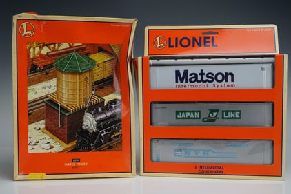 2pc Lionel Train Accessories, Water Tower Kit and Intermodal Container Set