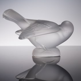 Lalique Crystal Figurine, Cleaning Wing Sparrow