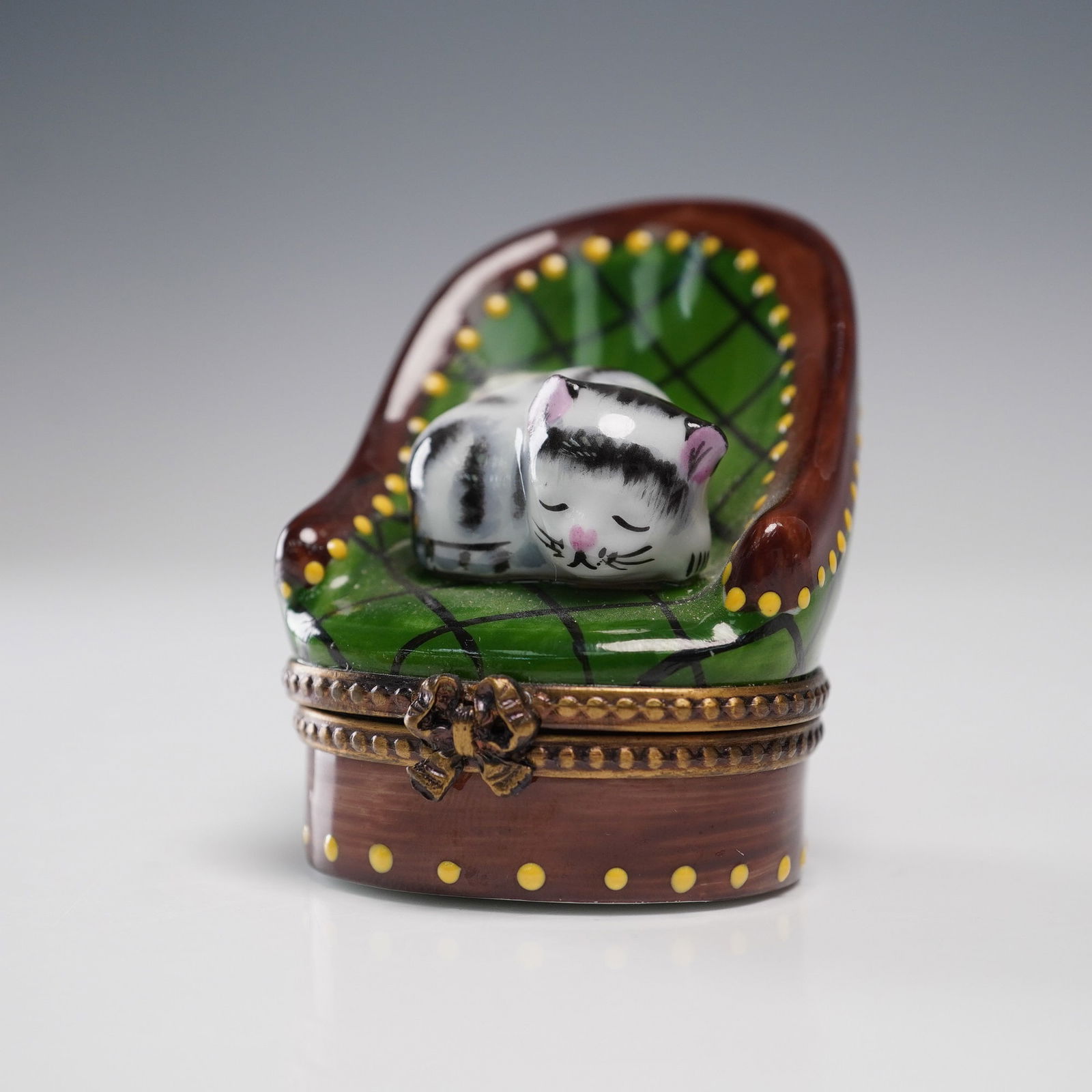 Limoges Porcelain Trinket Box, Cat on Chair (1 of 6)