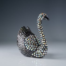 Rucinni Black Crystal Swan Keepsake Box
