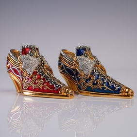 6pc Jeweled Shoe Miniatures, 4 with Hidden Ring or Treasure Boxes