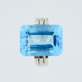 14K White Gold Sky Blue Topaz & Diamond Cocktail Ring