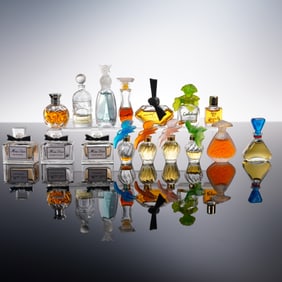 16pc Miniature Perfume Bottles Collection
