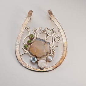 Elligators 925 Sterling Silver Fish Pendant with Gemstones