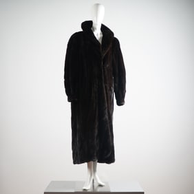 Luxurious Full-Length Dark Brown Mink Fur Coat