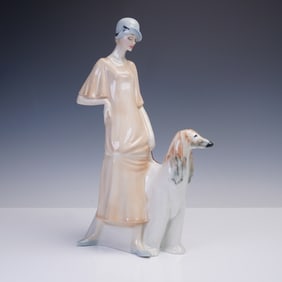 Royal Doulton Figurine, Promenade HN3072