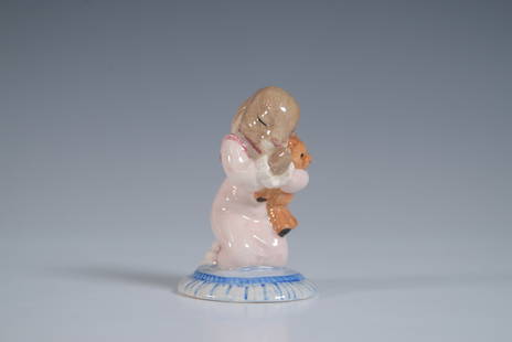 Royal Doulton Bunnykins Figurine Goodnight Bunnykins DB166: Royal Doulton Bunnykins porcelain figurine titled Goodnight DB157 depicting a bunny in pink nightclothes kneeling with a teddy bear. Includes original red and yellow Bunnykins box. Underside shows Roy