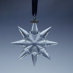 Swarovski Crystal 2009 Annual Christmas Ornament