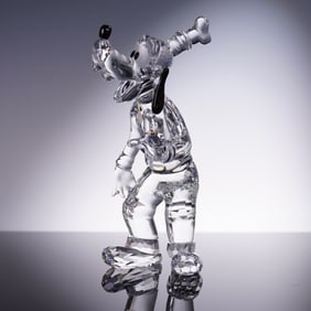 Swarovski Crystal Figurine, Disney Goofy 690716